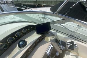 Photo 3829252 for 2000 Rinker Fiesta Vee 340  