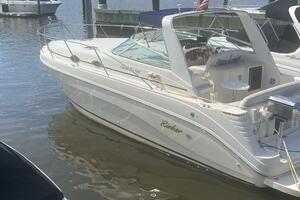 Photo 3829307 for 2000 Rinker Fiesta Vee 340  