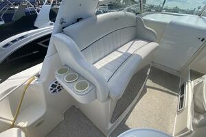 Photo 3829250 for 2000 Rinker Fiesta Vee 340  