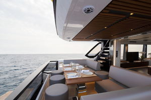 2024 Astondoa AS8 Flybridge thumbnail 14