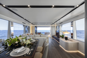 2024 Astondoa AS8 Flybridge thumbnail 20