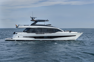 2024 Astondoa AS8 Flybridge thumbnail 2