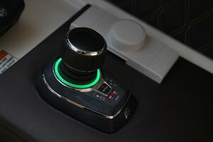 Photo 3832801 for 2023 Sea Ray 310 SLX OB  