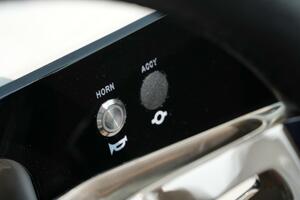 Photo 3832800 for 2023 Sea Ray 310 SLX OB  