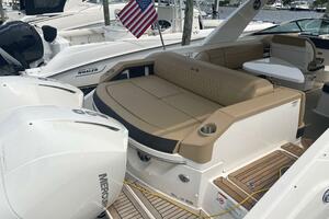 Photo 3832785 for 2023 Sea Ray 310 SLX OB  