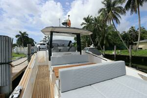 2024 Astondoa 377 Coupe Outboard thumbnail 27