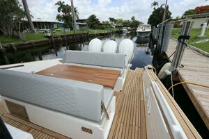 2024 Astondoa 377 Coupe Outboard thumbnail 29