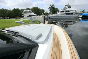 2024 Astondoa 377 Coupe Outboard thumbnail 18