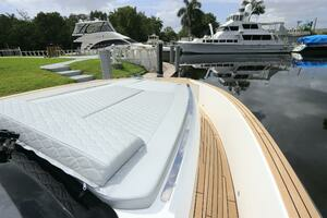 2024 Astondoa 377 Coupe Outboard thumbnail 17