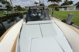 2024 Astondoa 377 Coupe Outboard thumbnail 15