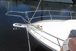 2004 Sabre Flybridge thumbnail 7