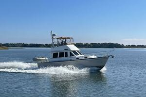 2004 Sabre Flybridge thumbnail 1