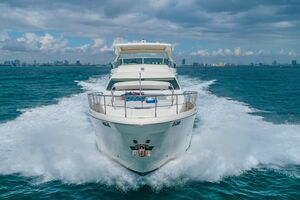 Minimal Risk 2010 Azimut  Yacht For Sale in Miami FL