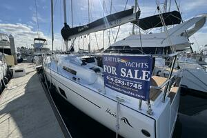  2023 Hanse 418 Yacht For Sale in San Diego CA