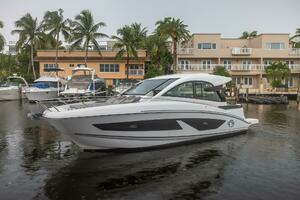 Zen AF 2022 Beneteau GT 32 Yacht For Sale in Fort Lauderdale FL