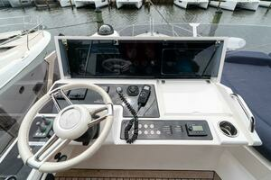 2016 Sunseeker thumbnail 23