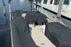 25ft Avalon Yacht For Sale