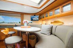 2008 Lazzara Yachts 116 thumbnail 21