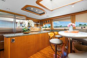 Serenity 116ft Lazzara Yachts Yacht For Sale