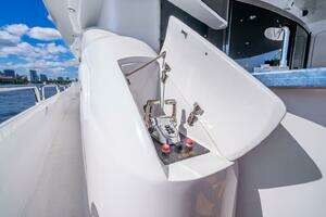 2008 Lazzara Yachts 116 thumbnail 63