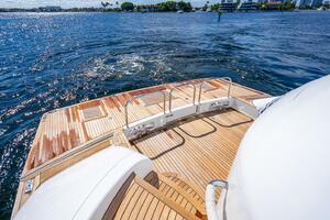 Serenity 116ft Lazzara Yachts Yacht For Sale