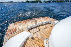 2008 Lazzara Yachts 116 thumbnail 60