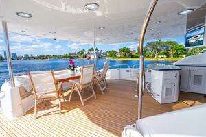 2008 Lazzara Yachts 116 thumbnail 56