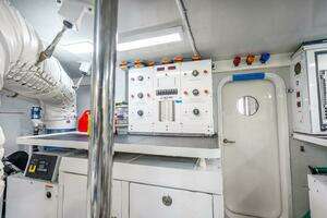 2008 Lazzara Yachts 116 thumbnail 87