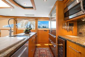 Serenity 116ft Lazzara Yachts Yacht For Sale