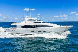 2008 Lazzara Yachts 116 thumbnail 8