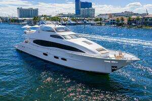 2008 Lazzara Yachts 116 thumbnail 12