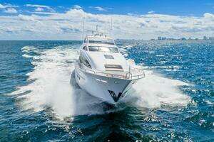 2008 Lazzara Yachts 116 thumbnail 5