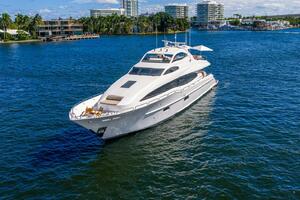 Serenity 116ft Lazzara Yachts Yacht For Sale