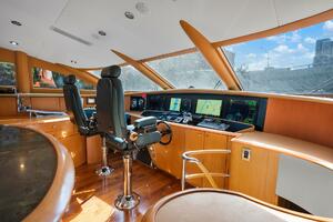 Serenity 116ft Lazzara Yachts Yacht For Sale