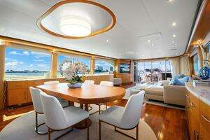 2008 Lazzara Yachts 116 thumbnail 19