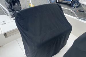 Photo 3868084 for 2017 Boston Whaler 240 Dauntless  