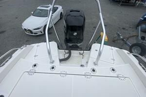 Photo 3868064 for 2017 Boston Whaler 240 Dauntless  