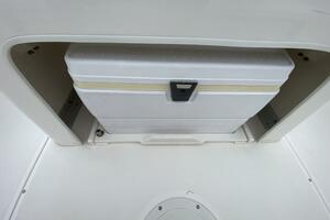 Photo 3868067 for 2017 Boston Whaler 240 Dauntless  