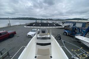 Photo 3868082 for 2017 Boston Whaler 240 Dauntless  