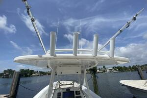 2006 Intrepid 370 thumbnail 31