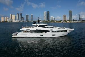 SANTOSH 2020 Majesty Yachts Majesty 100 Yacht For Sale in Fort Lauderdale FL