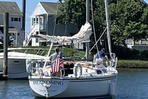 Reckoning 30ft Catalina Yacht For Sale