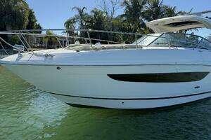 2016 Sea Ray 350 Sundancer thumbnail 8