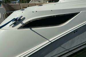 2016 Sea Ray 350 Sundancer thumbnail 47