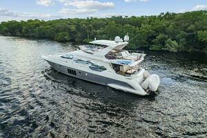 2013 Azimut 70 thumbnail 7