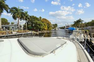 2013 Azimut 70 thumbnail 9
