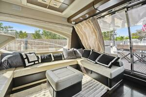 2013 Azimut 70 thumbnail 25
