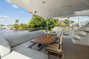 2013 Azimut 70 thumbnail 21