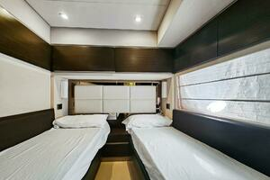 2013 Azimut 70 thumbnail 55
