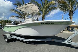 Photo 3889692 for 2016 Sea Fox 206 Commander  